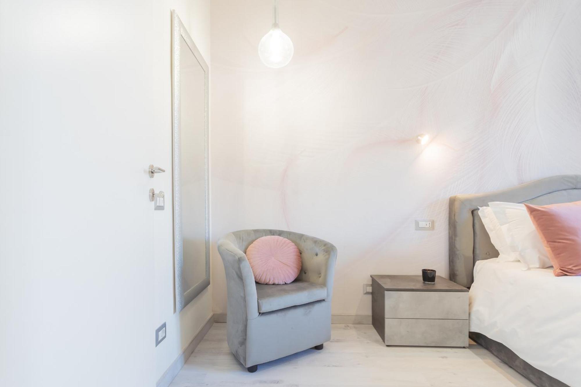 Cernobbio Dream Suites By Rent All Como Экстерьер фото